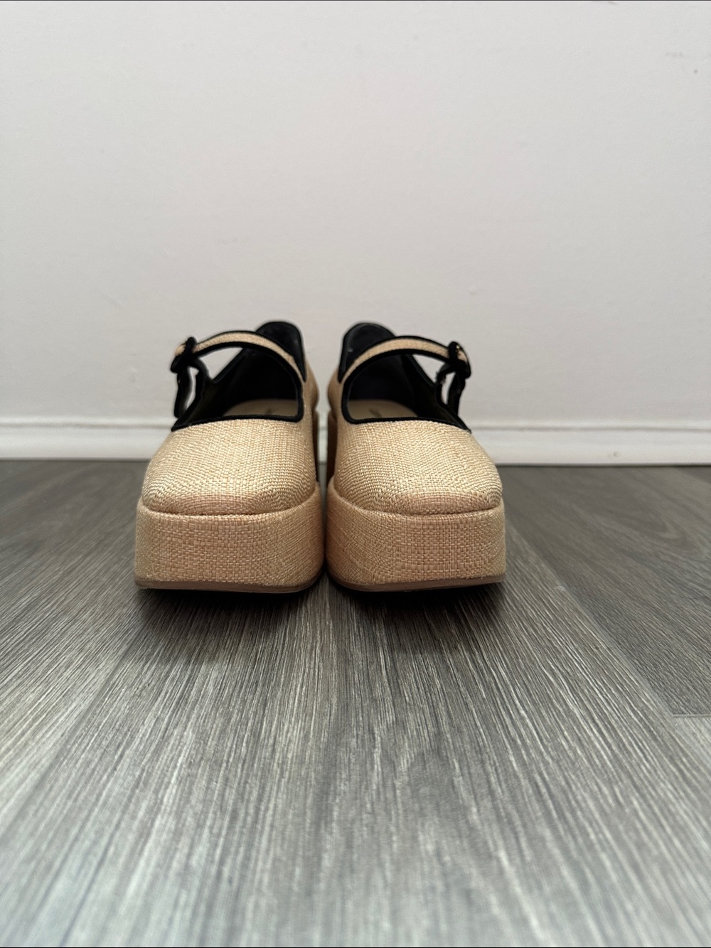 Larroude Beige Platform Mary Jane with Black Trim - Picture 2 of 6